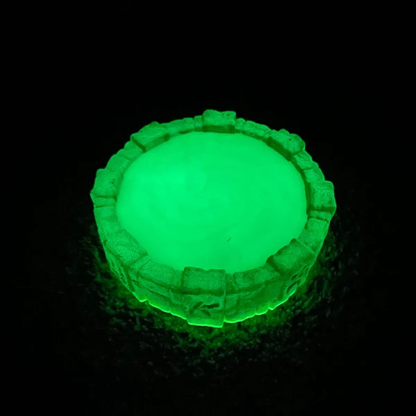 Giants Glow-in-the-Dark: (Wii, Wii U, PS3)